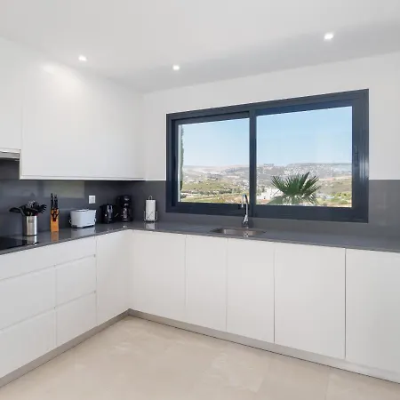 Appartamento 2306 - Brand New Apt, Walking Distance To Beach! Casares