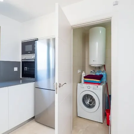 2306 - Brand New Apt, Walking Distance To Beach! * Casares